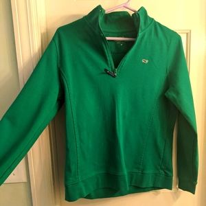 Kelly Green zip up sweatshirt vineyard vines